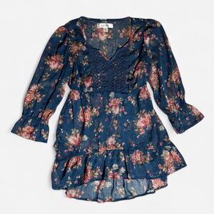 Decree Women's multi Blouse